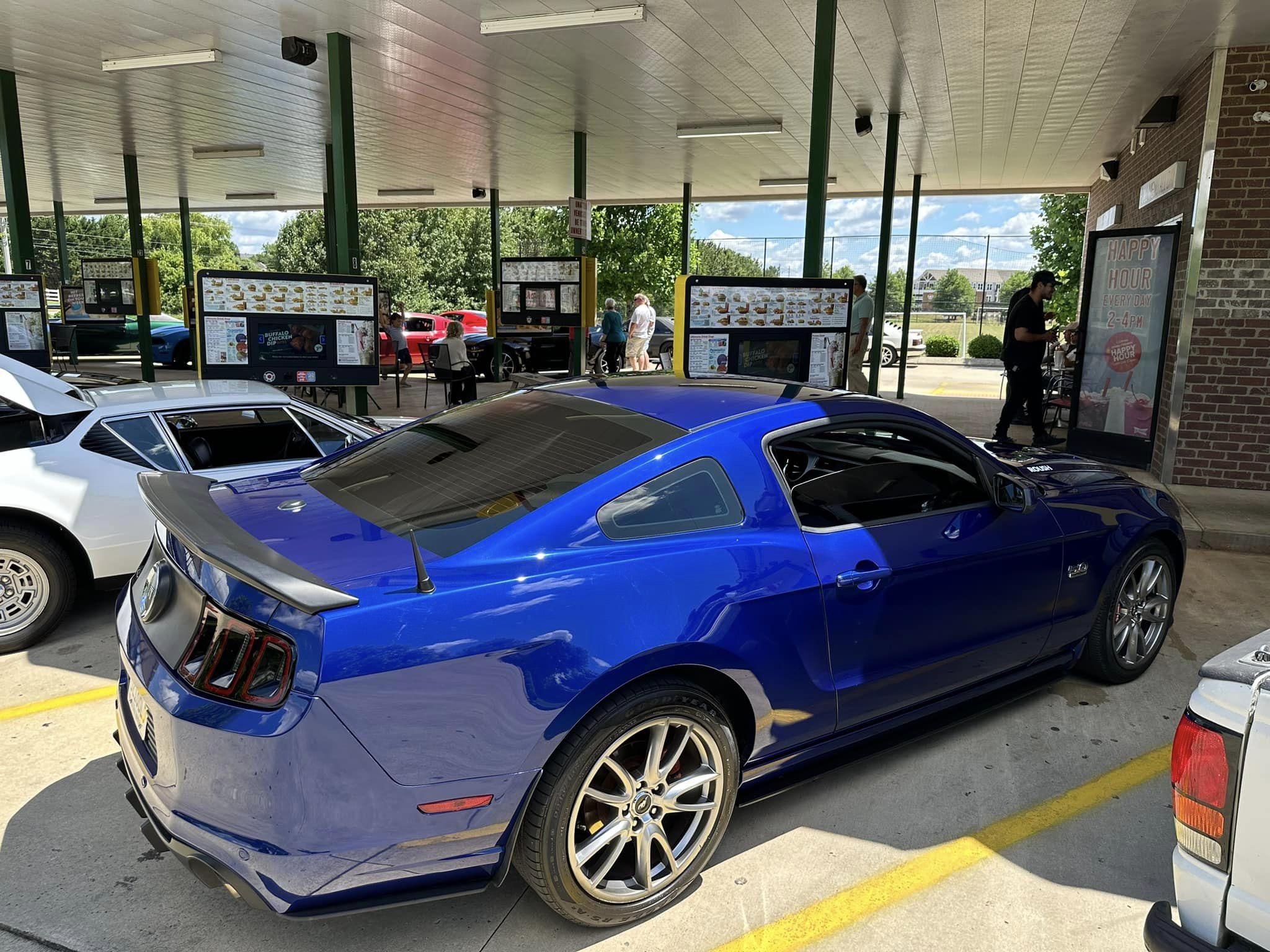 Car show picture