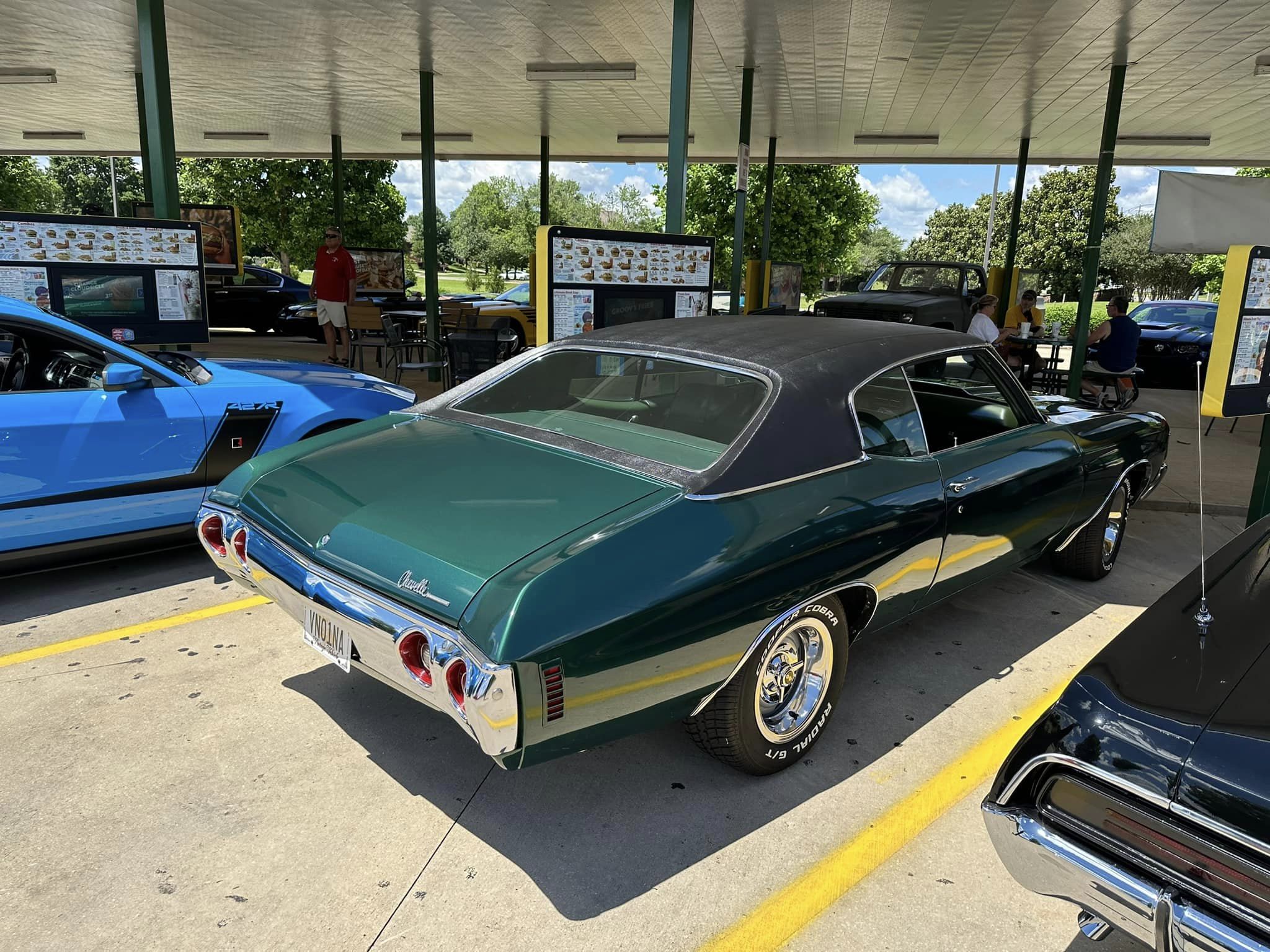 Car show picture