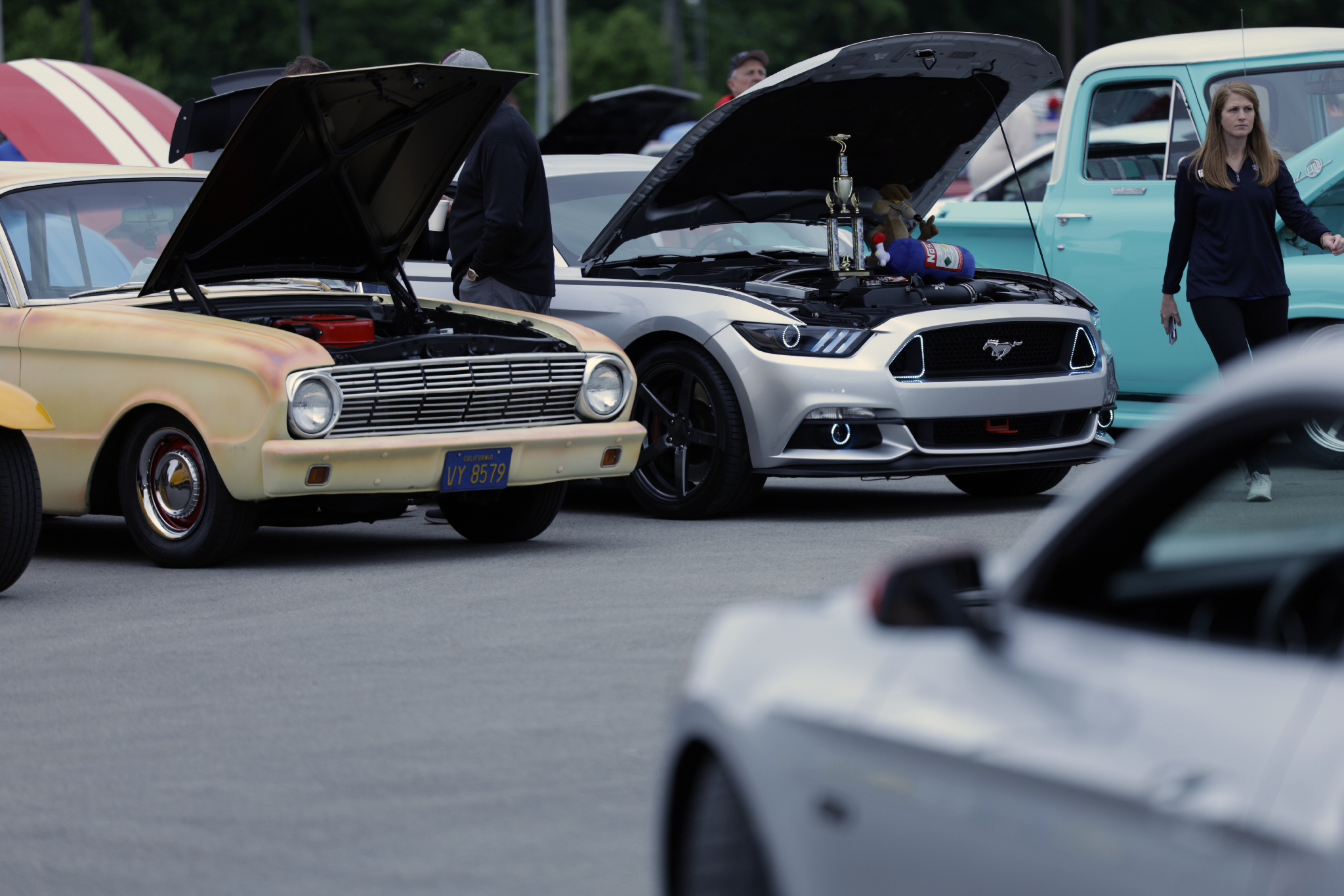 Car show picture