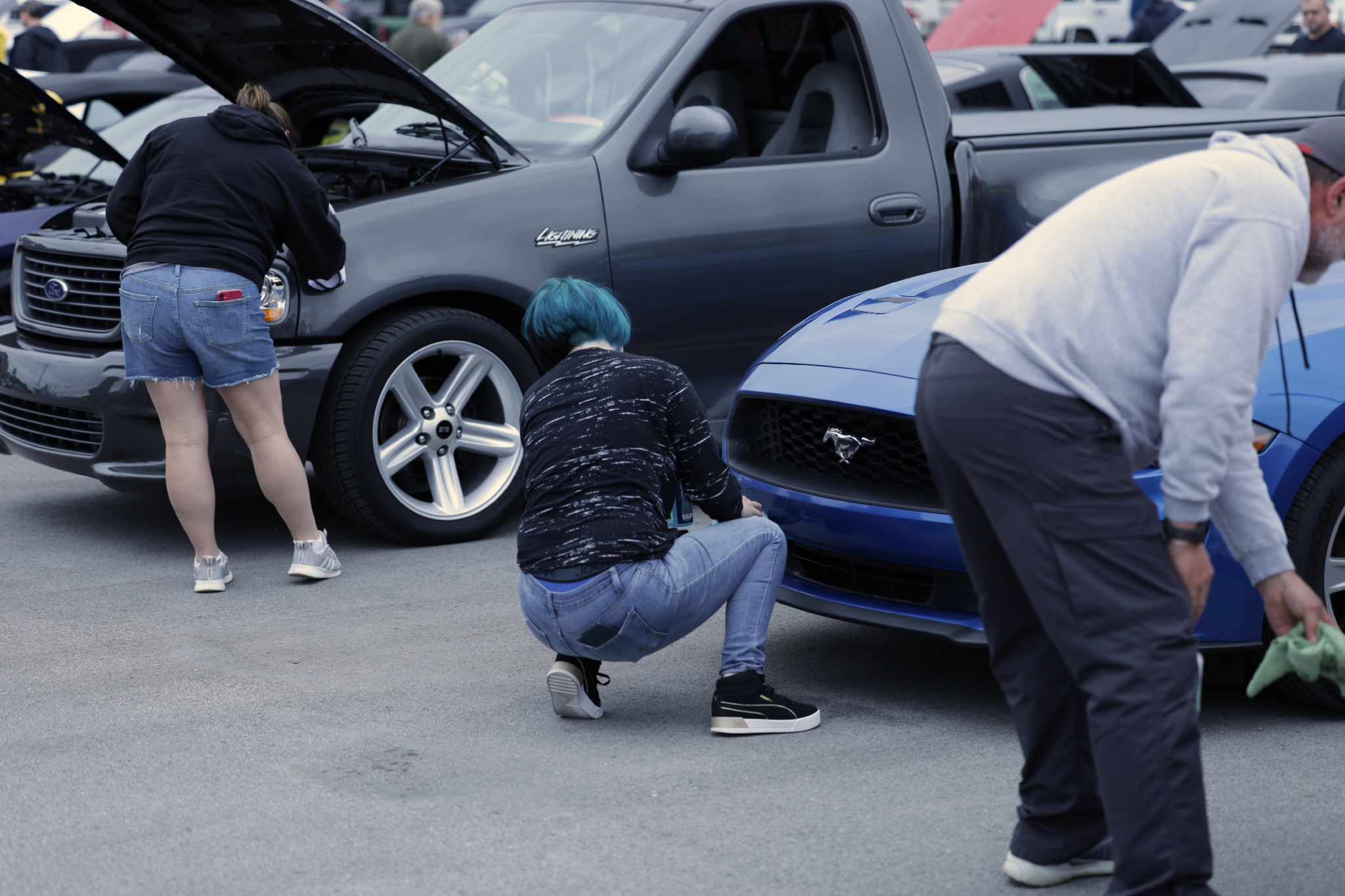 Car show picture